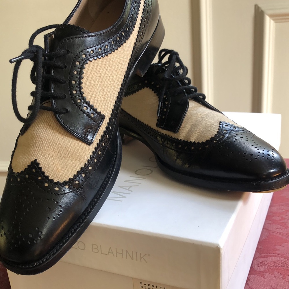 Manolo Blahnik Two-Tone Black and Cream Oxfords